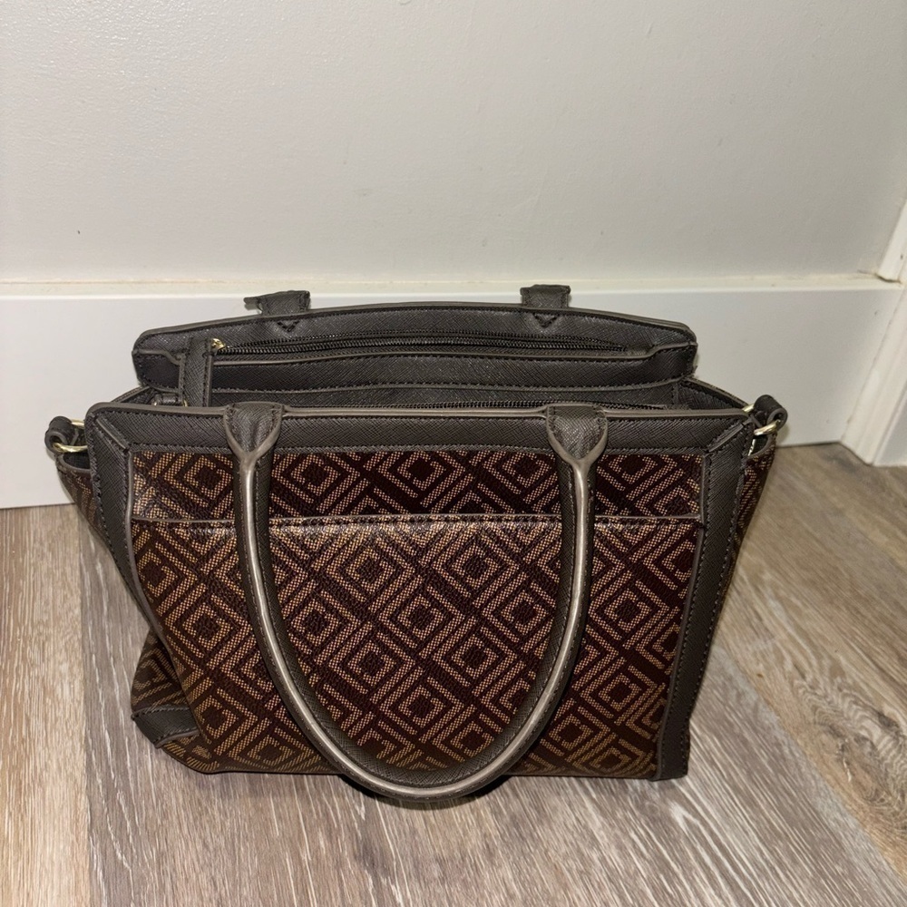 Liz Claiborne Mini Tuxedo Tote Bag - Picture 7 of 7